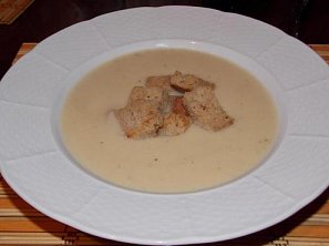 Celerová krémová polévka