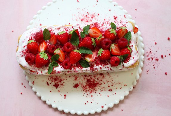 Letní tiramisu s jahodami a malinami