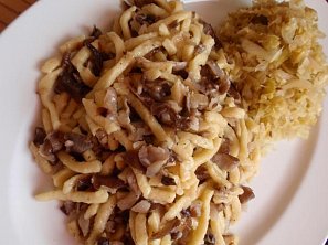 Bylinkovo-houbové špecle