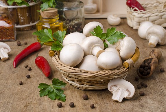 Čerstvé žampiony - jak je usušit, zmrazit nebo naložit