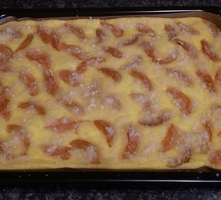 Tvarohový koláč z drobenky - hrnkový