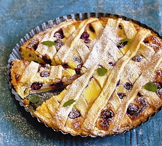 Třešňový koláč s tvarohem