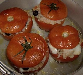 Náplň do zapékaných rajčat či paprik