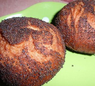 Bochánky (koblihy) s mákem smažené Bochánky (koblihy) s mákem smažené