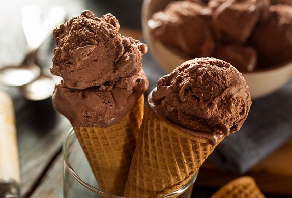 Domácí čokoládová zmrzlina