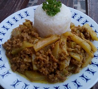 Kedlubna s mletým masem - dušená