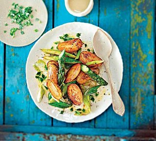 Brambory na estragonu s chřestem