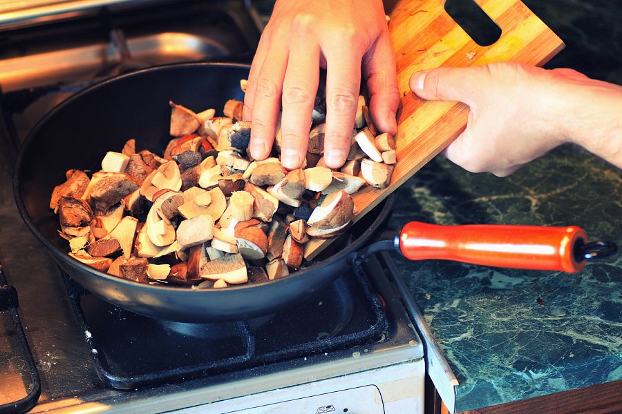 Houbová omáčka II.