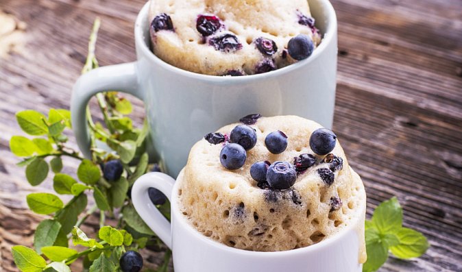 Borůvkový mug cake