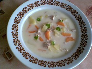 Kuřecí polévka se sýrem