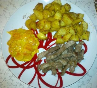 Vepřové maso s mrkvovou kari omáčkou