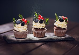 Čokoládové cupcaky s mascarpone krémem
