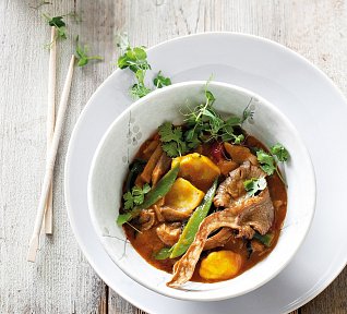 Kořeněné houbové karí