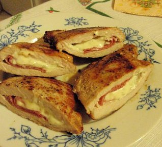 Kapsy s poličanem a nivou