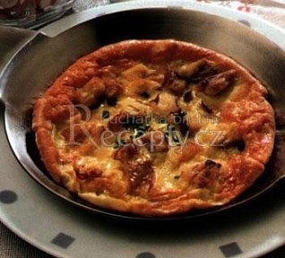 Omeleta s uzenou makrelou