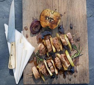 Vepřový špíz s jablky