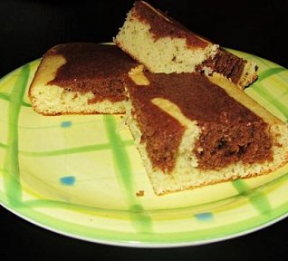 Bábovka s kysanou smetanou na plech