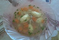 Zeleninová polévka s krupicovými noky