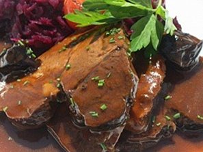 Dančí kýta na pivu