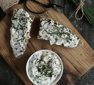 Tvarohová pomazánka s pažitkou