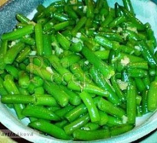 Zelené fazolky na tymiánu a česneku