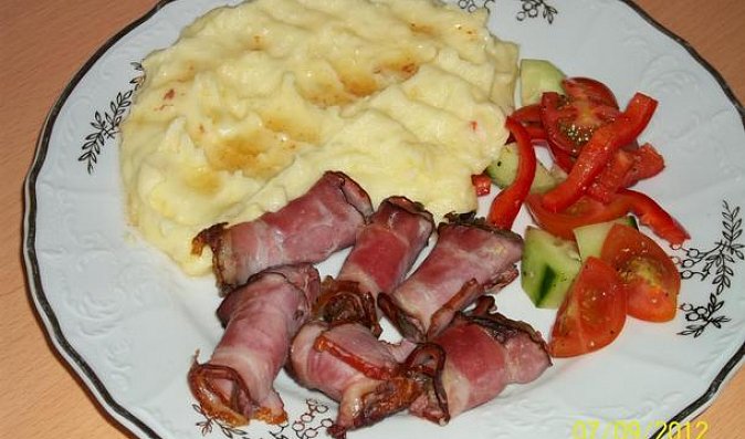 Kuřecí jatýrka v košilce