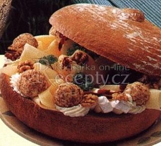 Sýrová chlebová mísa