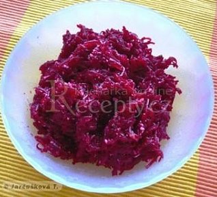 Salát z červené řepy s křenem II.