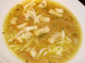 Cibulačka s celerem