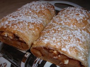 Medový listový závin