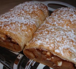 Medový listový závin