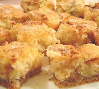 Dvojbarevný jablečný koláč