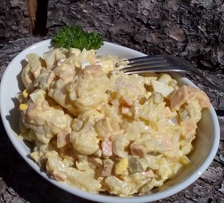 Květákovo-bramborový salát