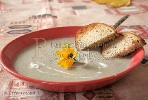 Krémová polévka z topinambur