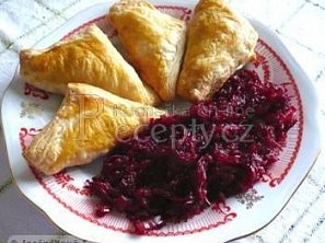 Listové šátečky s červenou řepou