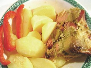 Zapečená růžičková kapusta s uzeninou Zapečená růžičková kapusta s uzeninou