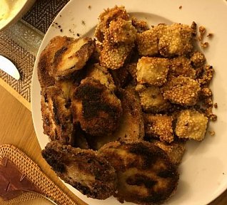 Vegetariánské kari s kurkumou, sójovými boby a batáty