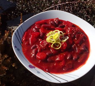 Fazolový guláš (nejen) s řepou - eintopf