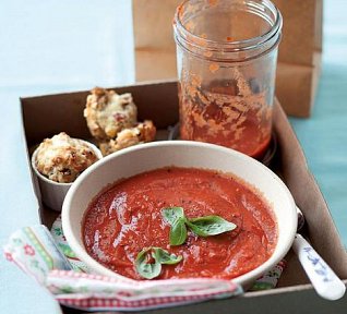 Rajčatový krém a slané muffiny