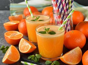 Ovocné smoothie s červenou řepou Ovocné smoothie s červenou řepou