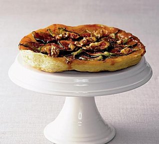 Obrácený fíkový koláč