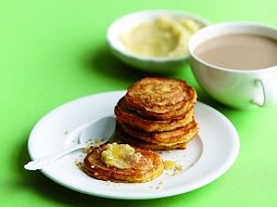 Karotkové lívanečky s ořechy