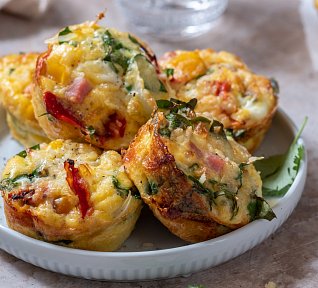 Vaječné muffiny ve slanině