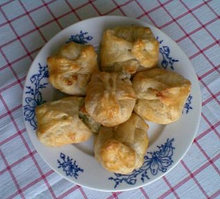 Jednohubky z listového těsta