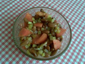 Fazolový salát s rajčaty