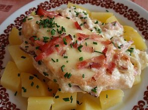 Kuřecí řízky (nejen) se slaninou - zapečené Kuřecí řízky (nejen) se slaninou - zapečené