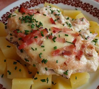 Kuřecí řízky (nejen) se slaninou - zapečené