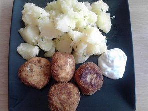 Květákové kuličky s nivou Květákové kuličky s nivou