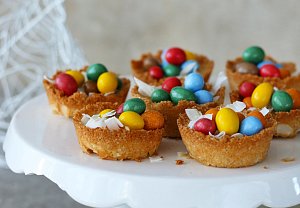 Velikonoční kokosové košíčky