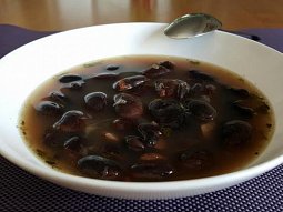 Jarní polévka s fazolemi
